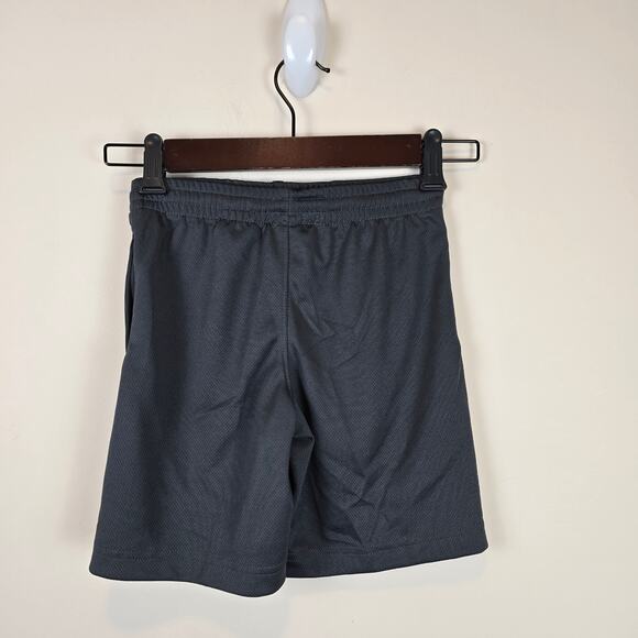 Nike 3Brand Badge Mesh Shorts Size 6 Boys Anthracite Gray Elastic Waist - Picture 4 of 4